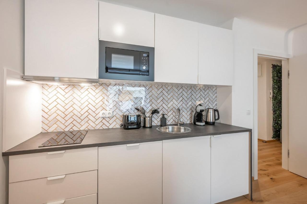 Modern City Center Apartment Wien Ngoại thất bức ảnh